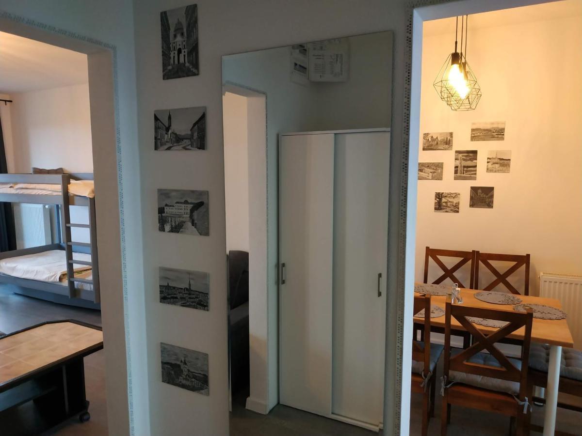 Apartman One To One Štúrovo Eksteriør billede